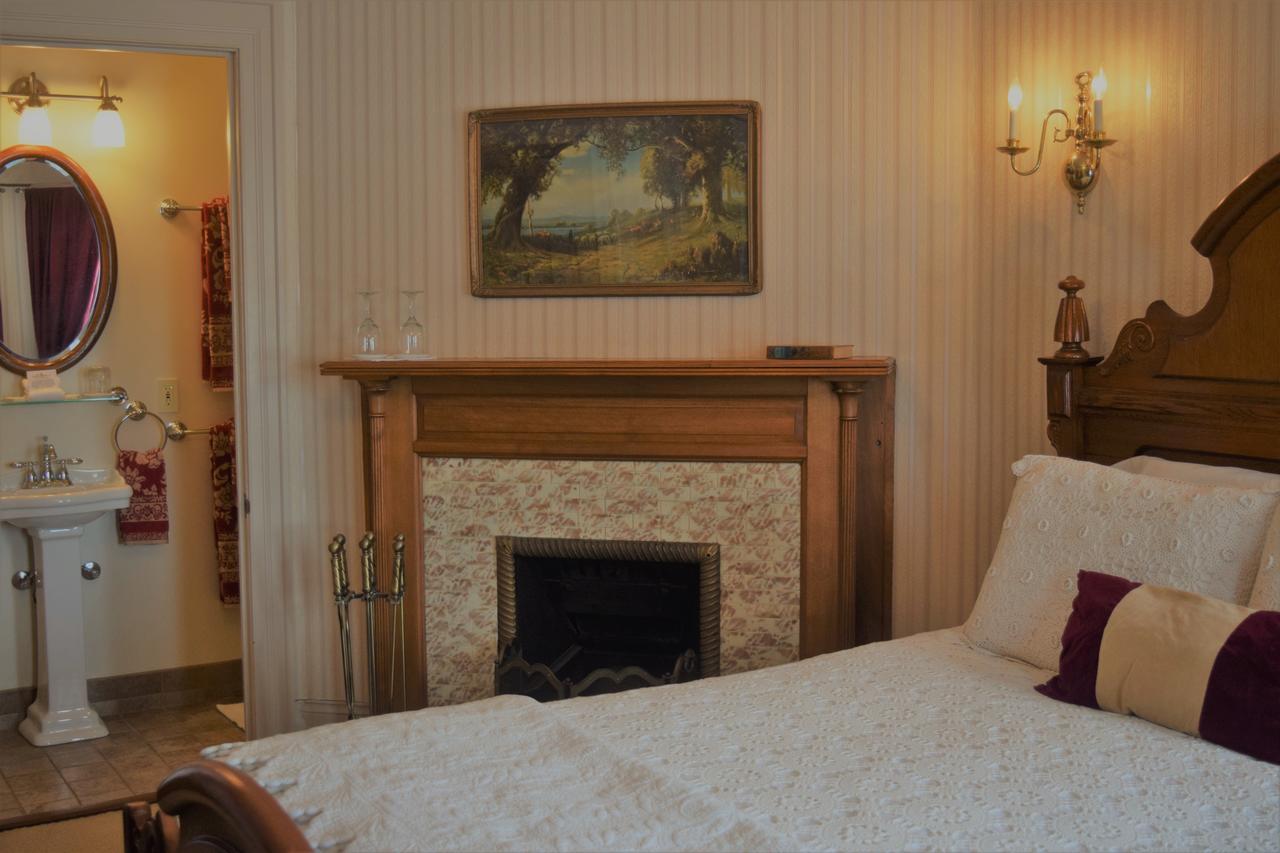 The Lamplighter Bed & Breakfast Of Лудингтон Экстерьер фото