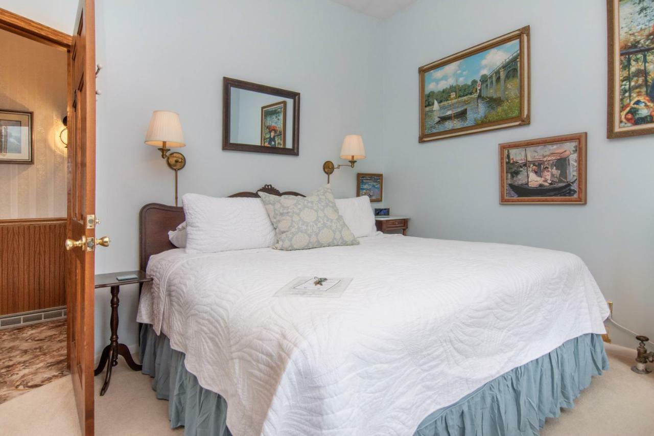 The Lamplighter Bed & Breakfast Of Лудингтон Экстерьер фото