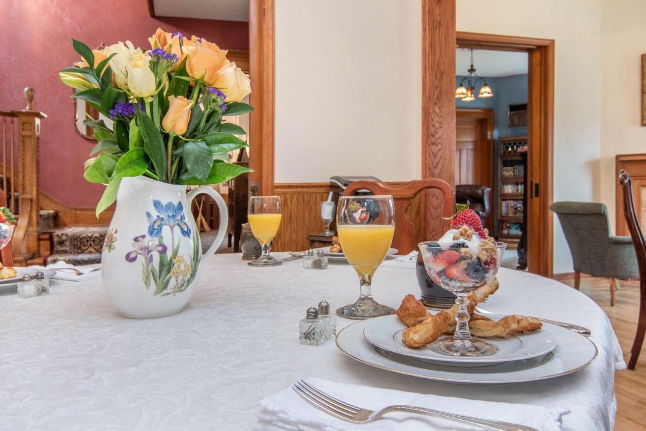 The Lamplighter Bed & Breakfast Of Лудингтон Экстерьер фото