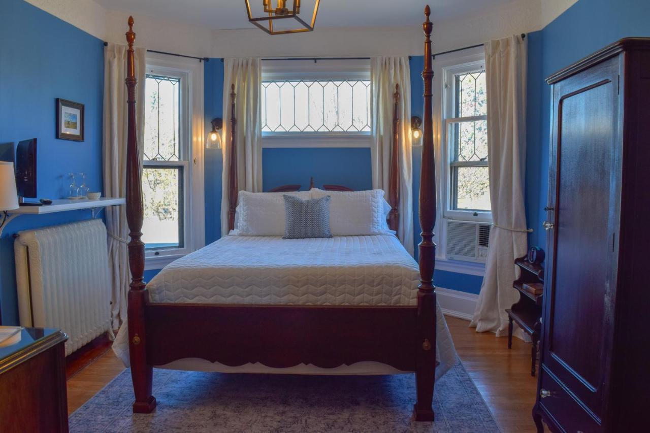The Lamplighter Bed & Breakfast Of Лудингтон Экстерьер фото